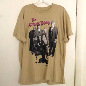 The Addams Family tv show tan L tee shirt